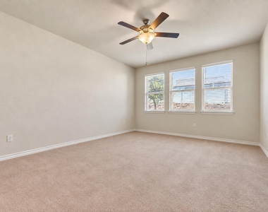 5809 Lehman Way - Photo Thumbnail 25