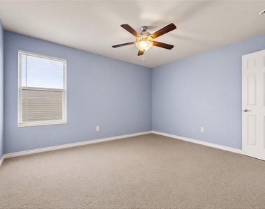 5809 Lehman Way - Photo Thumbnail 31