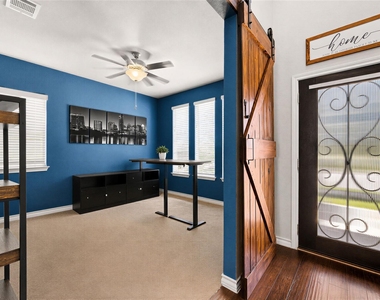 5809 Lehman Way - Photo Thumbnail 2