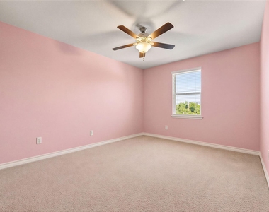 5809 Lehman Way - Photo Thumbnail 30