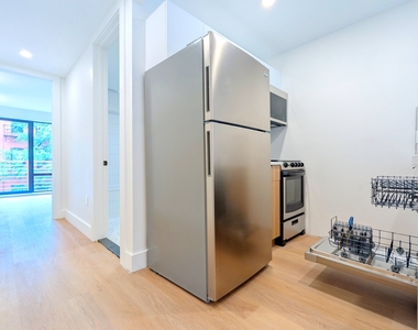 1312 Lincoln Place - Photo Thumbnail 1