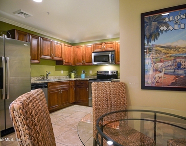 400 E Bay Street - Photo Thumbnail 19