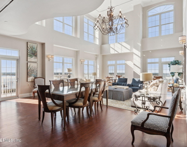400 E Bay Street - Photo Thumbnail 41