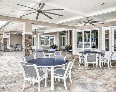36 Walloon Cove - Photo Thumbnail 4
