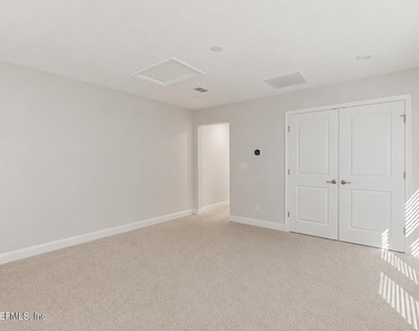 80 Walnut Glen Court - Photo Thumbnail 32