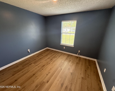 336 S Shamrock Avenue S - Photo Thumbnail 12