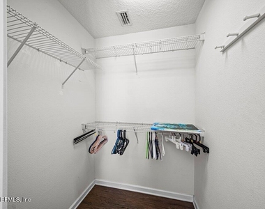 3734 Windmaker Way - Photo Thumbnail 22