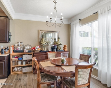 4008 Lionheart Drive - Photo Thumbnail 9