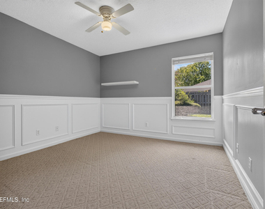 12838 Chets Creek Drive N - Photo Thumbnail 41