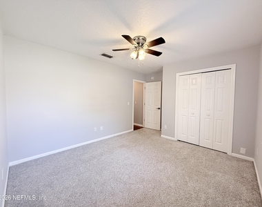 11411 Kingsley Manor Way - Photo Thumbnail 30