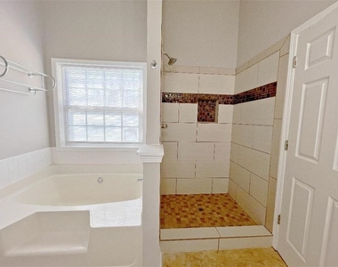 408 Lee Miller Drive - Photo Thumbnail 13