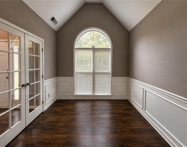 2661 Northforke Court - Photo Thumbnail 4
