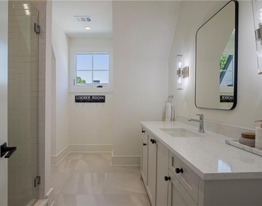 840 Kenry Court - Photo Thumbnail 54