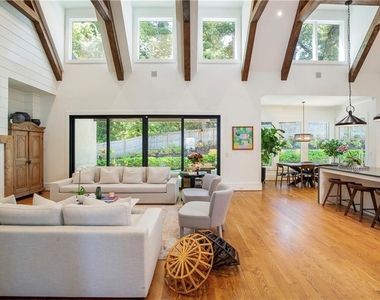 840 Kenry Court - Photo Thumbnail 18