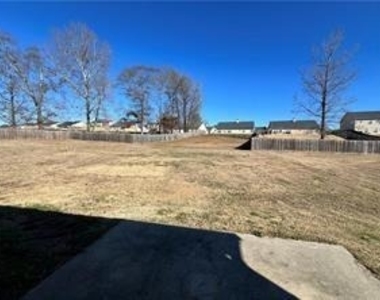 700 River Mist Circle - Photo Thumbnail 25
