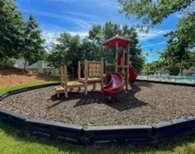 700 River Mist Circle - Photo Thumbnail 28