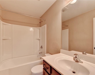 3709 Union Park Drive - Photo Thumbnail 30