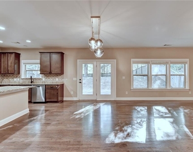 3709 Union Park Drive - Photo Thumbnail 19
