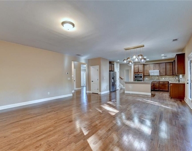 3709 Union Park Drive - Photo Thumbnail 22