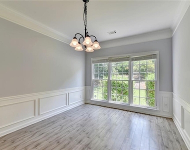 7635 Harrogate Place - Photo Thumbnail 15
