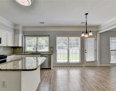 7635 Harrogate Place - Photo Thumbnail 22