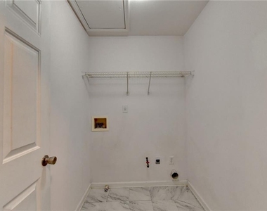 7635 Harrogate Place - Photo Thumbnail 42