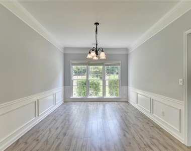 7635 Harrogate Place - Photo Thumbnail 11