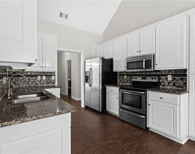 965 Dogwood Park Drive - Photo Thumbnail 8