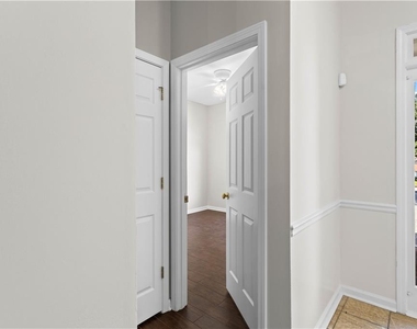 965 Dogwood Park Drive - Photo Thumbnail 12