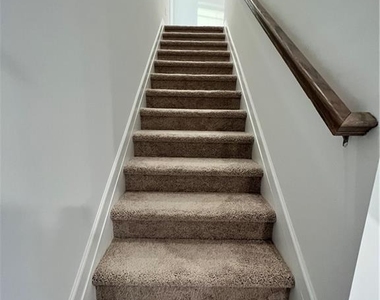 6075 Handley Drive - Photo Thumbnail 8