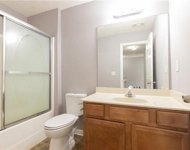 3513 Brycewood Drive - Photo Thumbnail 13