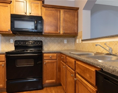 3513 Brycewood Drive - Photo Thumbnail 5