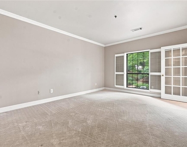 2865 Lenox Road Ne - Photo Thumbnail 14
