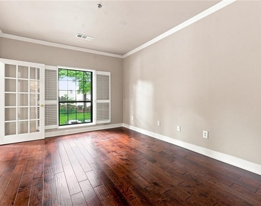 2865 Lenox Road Ne - Photo Thumbnail 18