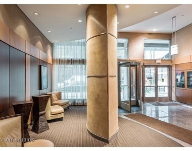 2 E Erie Street - Photo Thumbnail 24