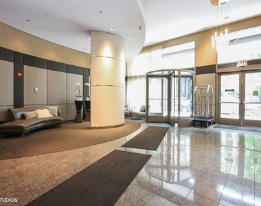 2 E Erie Street - Photo Thumbnail 10