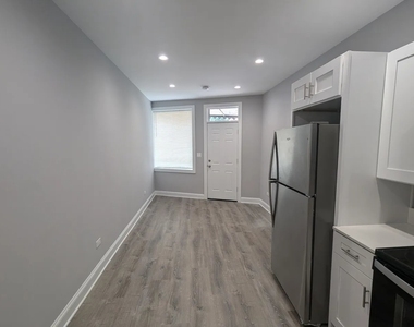 7050 W Higgins Avenue - Photo Thumbnail 1