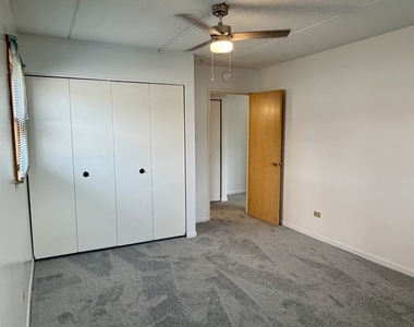 4420 W 111th Street - Photo Thumbnail 7
