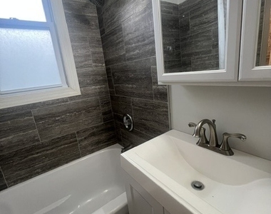 3513 Park Avenue - Photo Thumbnail 7