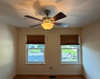 156 W Golf Road - Photo Thumbnail 21