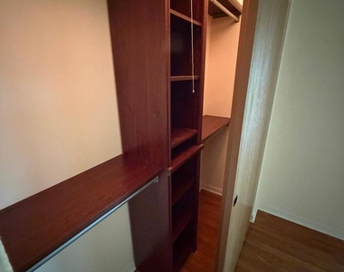 156 W Golf Road - Photo Thumbnail 7
