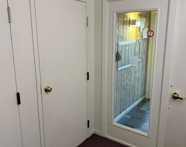 156 W Golf Road - Photo Thumbnail 14
