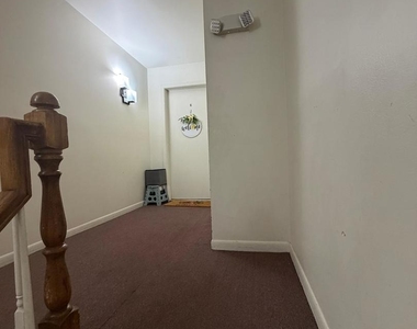 156 W Golf Road - Photo Thumbnail 34
