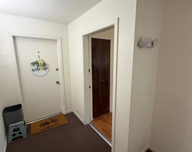 156 W Golf Road - Photo Thumbnail 25