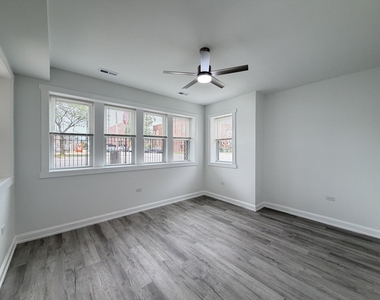 3759 N Kimball Avenue - Photo Thumbnail 12