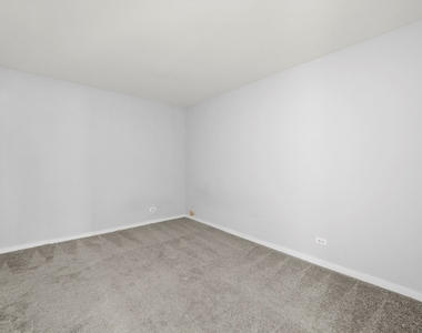 40 E 9th Street - Photo Thumbnail 9