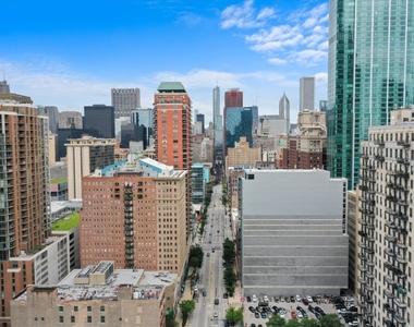 40 E 9th Street - Photo Thumbnail 1