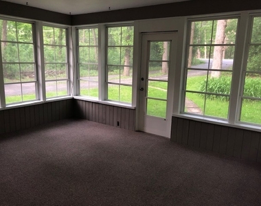 471 S Saint Marys Road - Photo Thumbnail 2