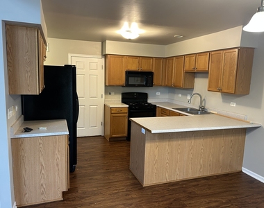 538 Mallard Lane - Photo Thumbnail 3