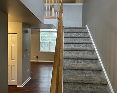 538 Mallard Lane - Photo Thumbnail 6